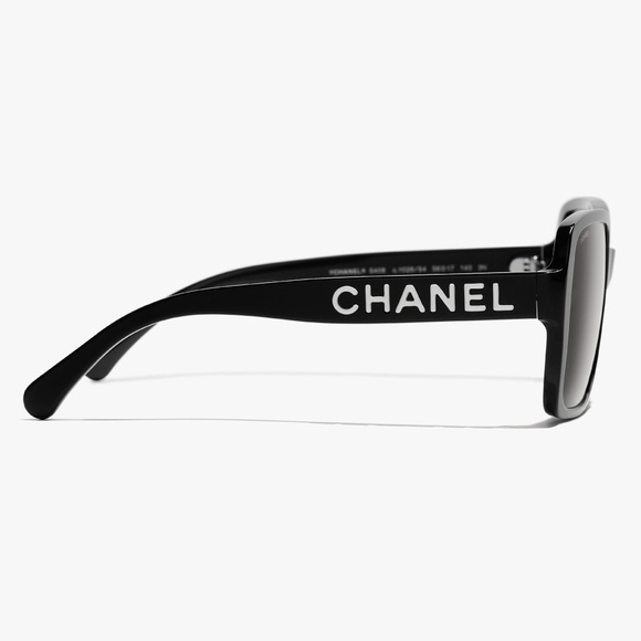 100% Authentic CHANEL Black Square Sunglasses - Picture 2 of 7